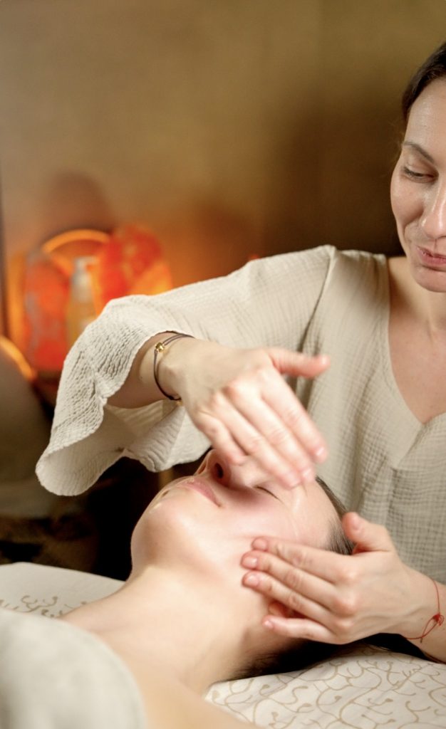 Masaż w trakcie ciąży i po porodzie